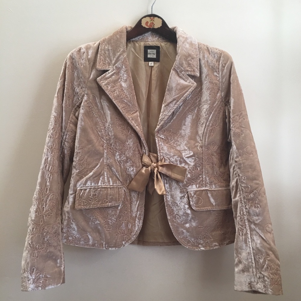 Like New Old Navy Velvet Blazer w/Embroidery M